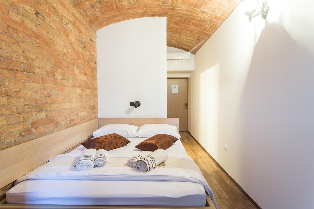 Guesthouse Bed 4 You Zagreb Eksteriør billede