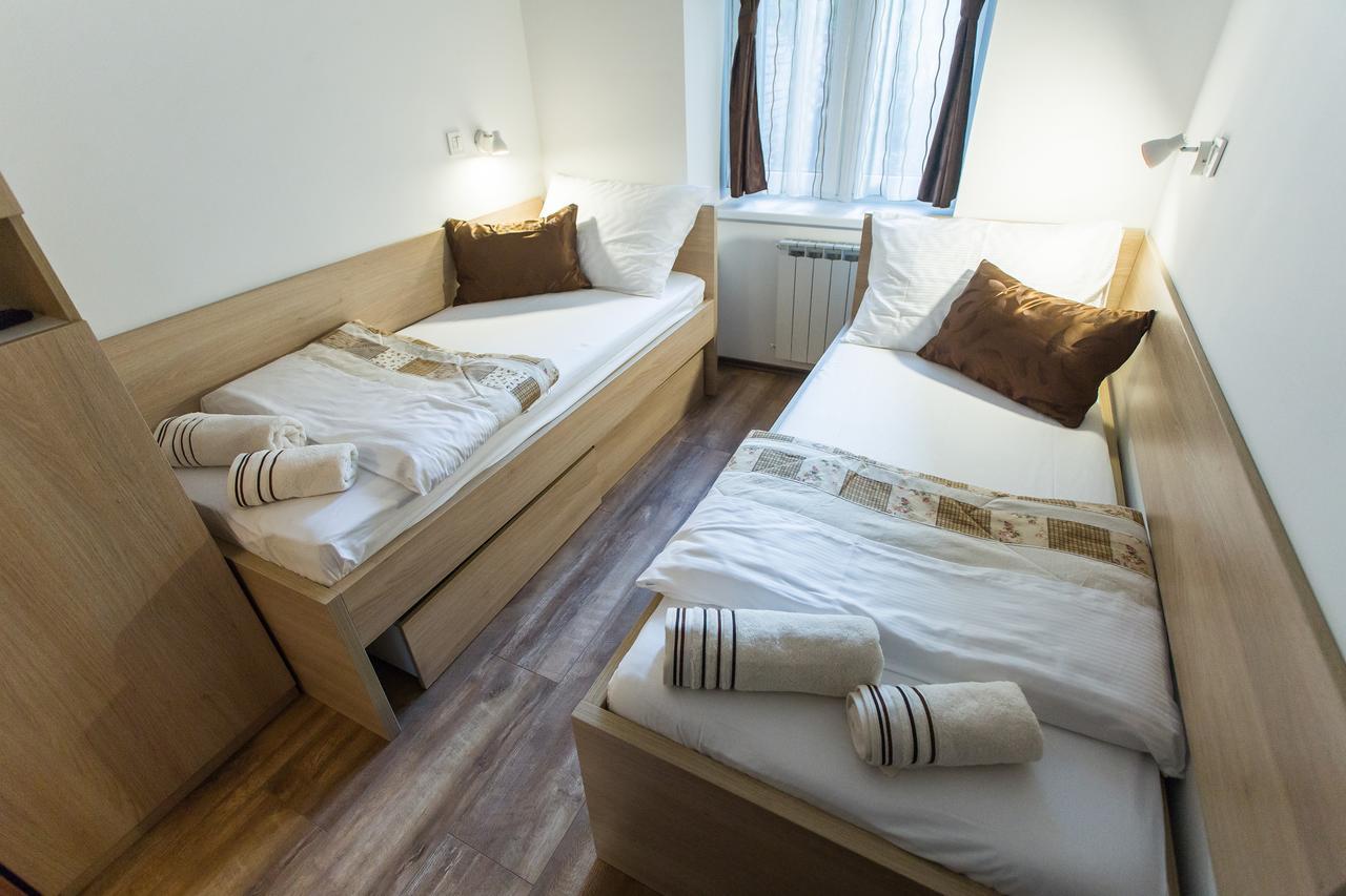 Guesthouse Bed 4 You Zagreb Eksteriør billede